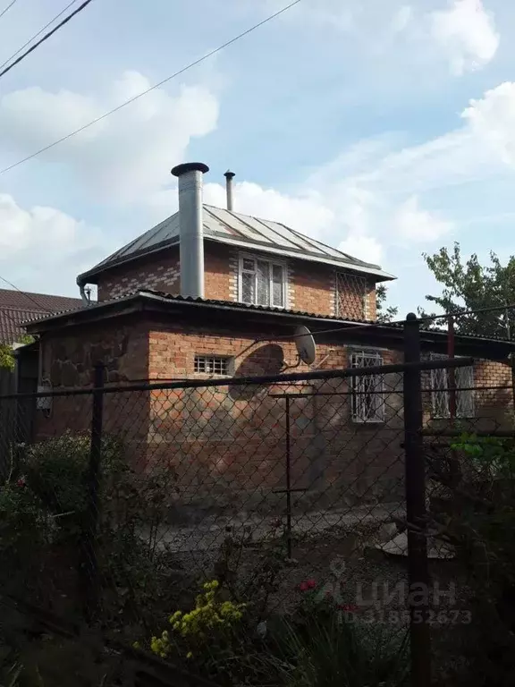 Дом в Ростовская область, Таганрог Азовская ул. (47 м) - Фото 1
