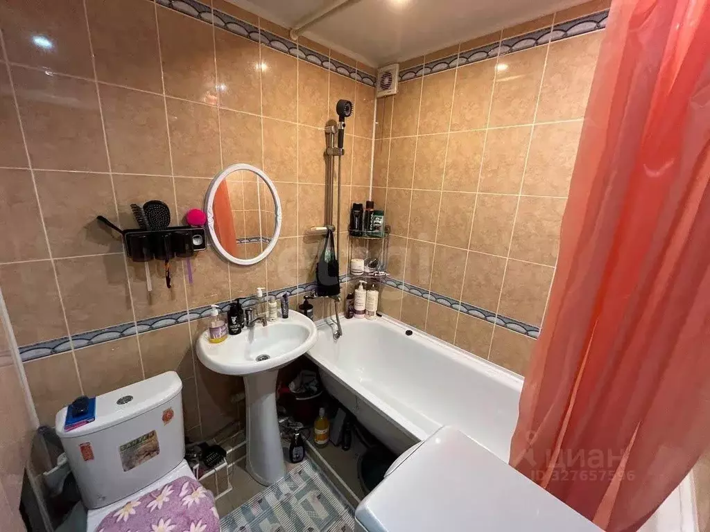 1-к кв. Башкортостан, Уфа Шакша-Южная жилрайон, ул. Гвардейская, 48/1 ... - Фото 1