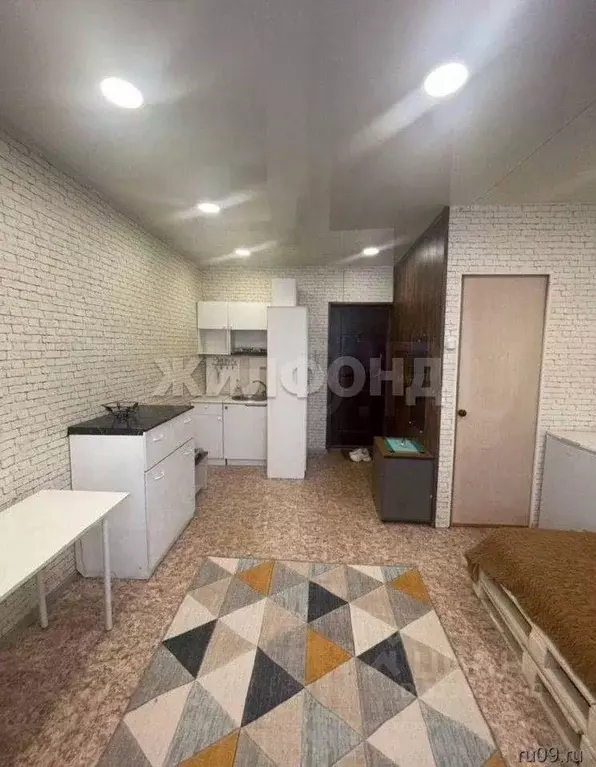 Комната Томская область, Томск Паровозный пер., 13 (14.0 м) - Фото 1