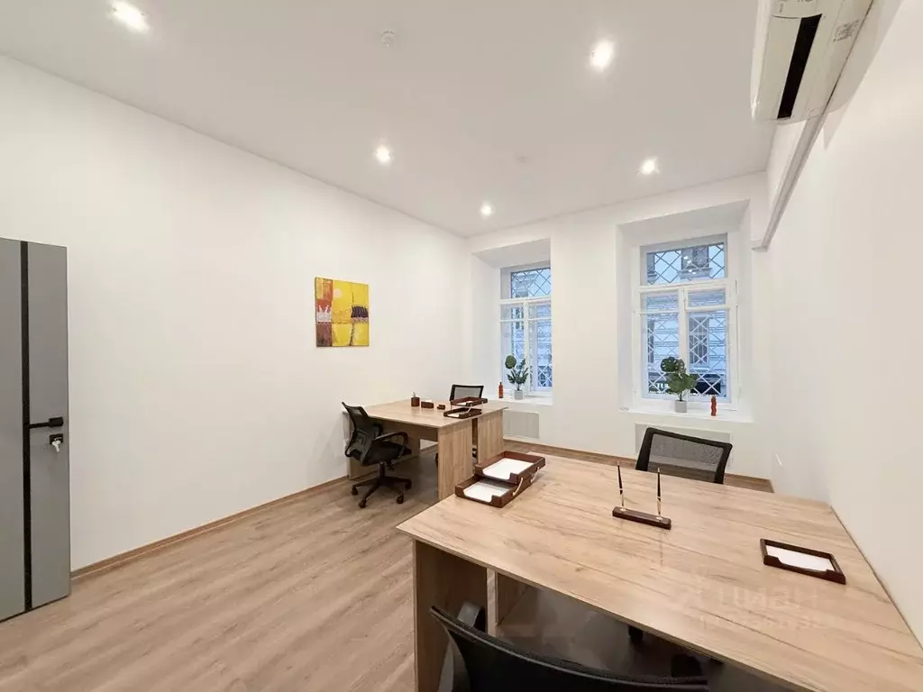 Офис в Москва Тверская ул., 12С7 (20 м) - Фото 2