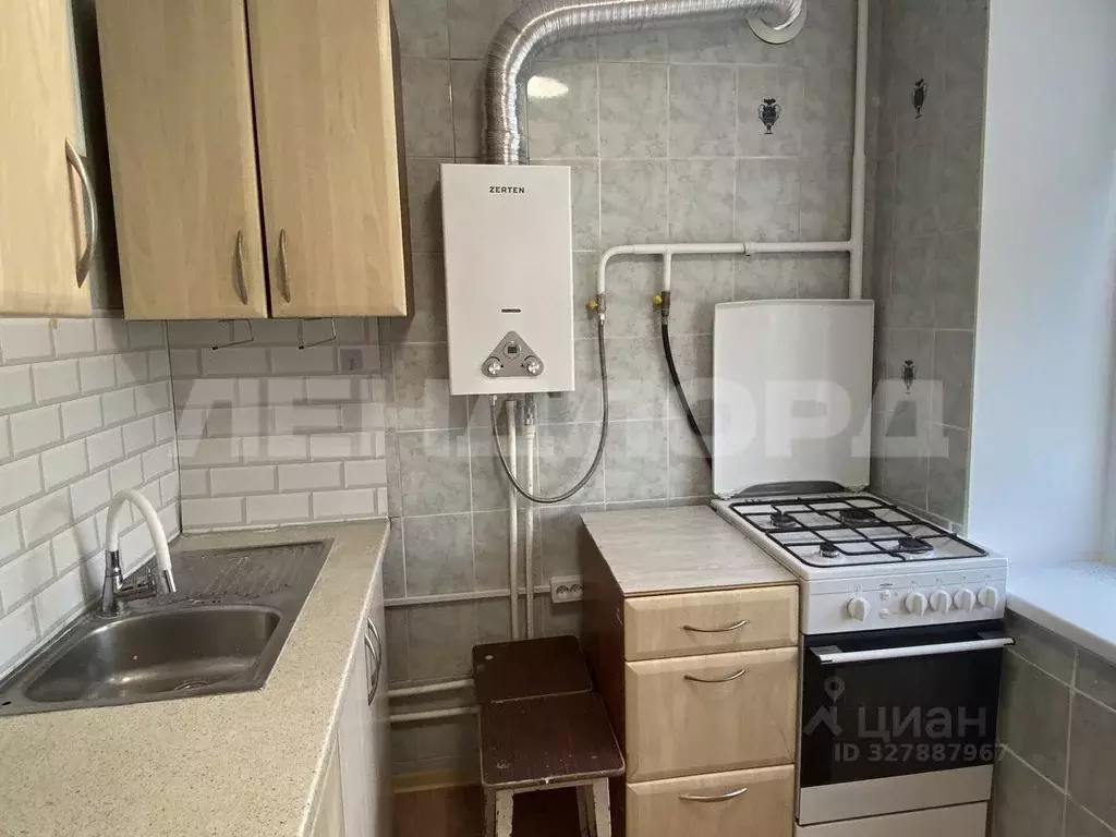 3-к кв. Ростовская область, Новочеркасск Народная ул., 51 (58.6 м) - Фото 2