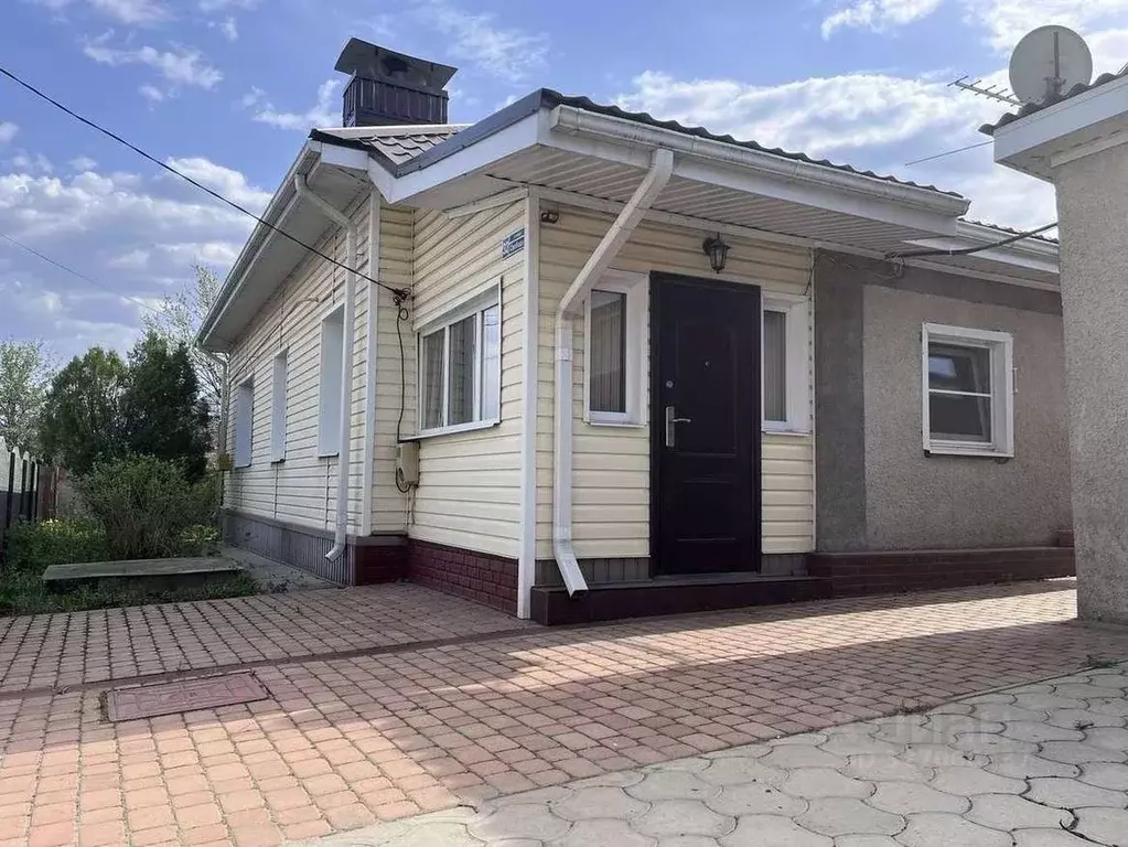 Дом в Воронежская область, Семилукский район, Стрелица рп ул. Свобода, ... - Фото 1