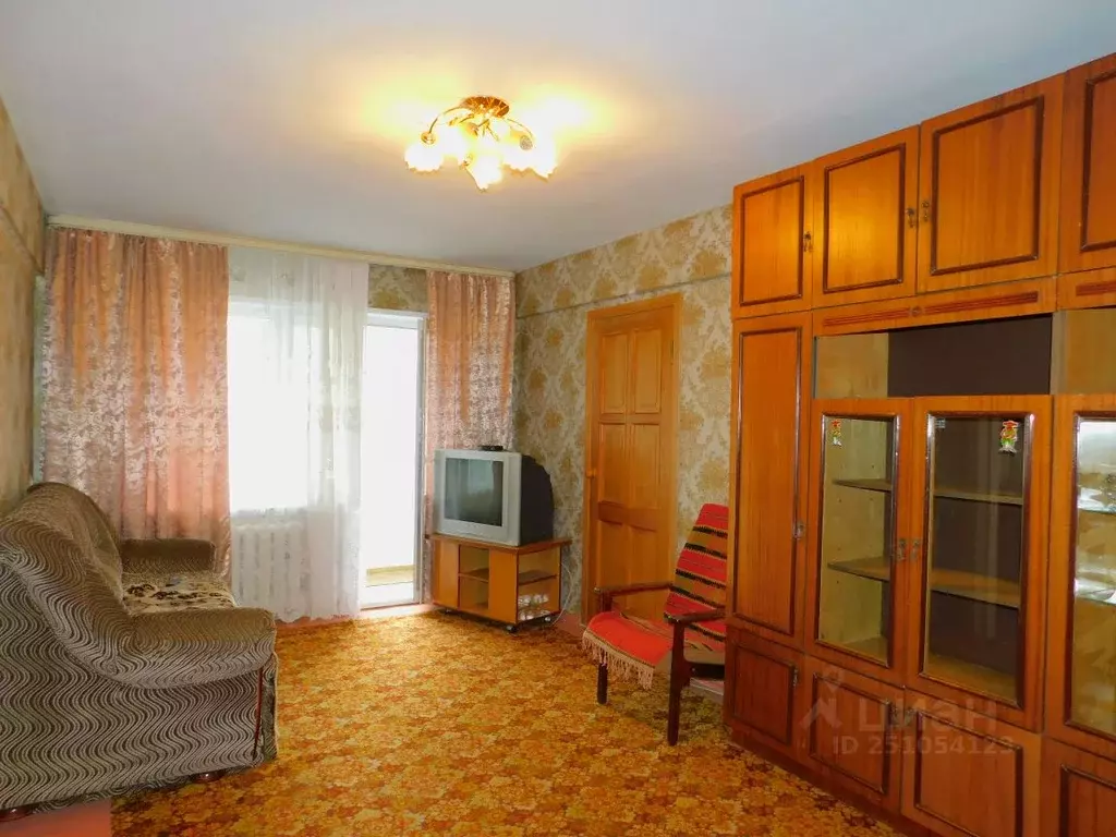 2-к кв. Тульская область, Новомосковск Школьная ул., 6 (45.0 м) - Фото 1