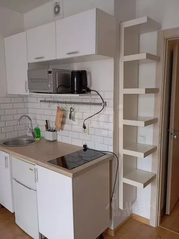 Студия Санкт-Петербург бул. Александра Грина, 1 (21.5 м) - Фото 1