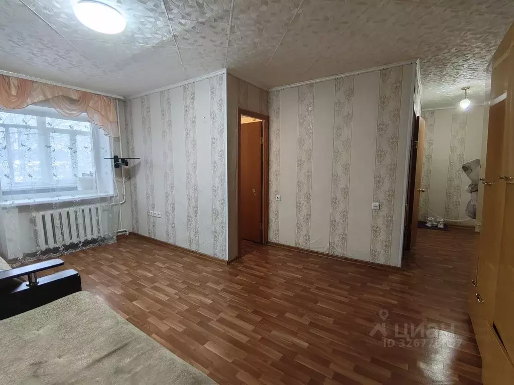 1-к кв. Башкортостан, Ишимбай ул. Губкина, 43 (30.5 м) - Фото 1