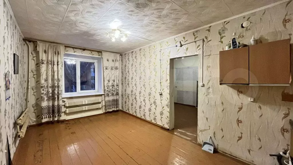 Комната 32 м в 4-к., 3/5 эт. - Фото 1