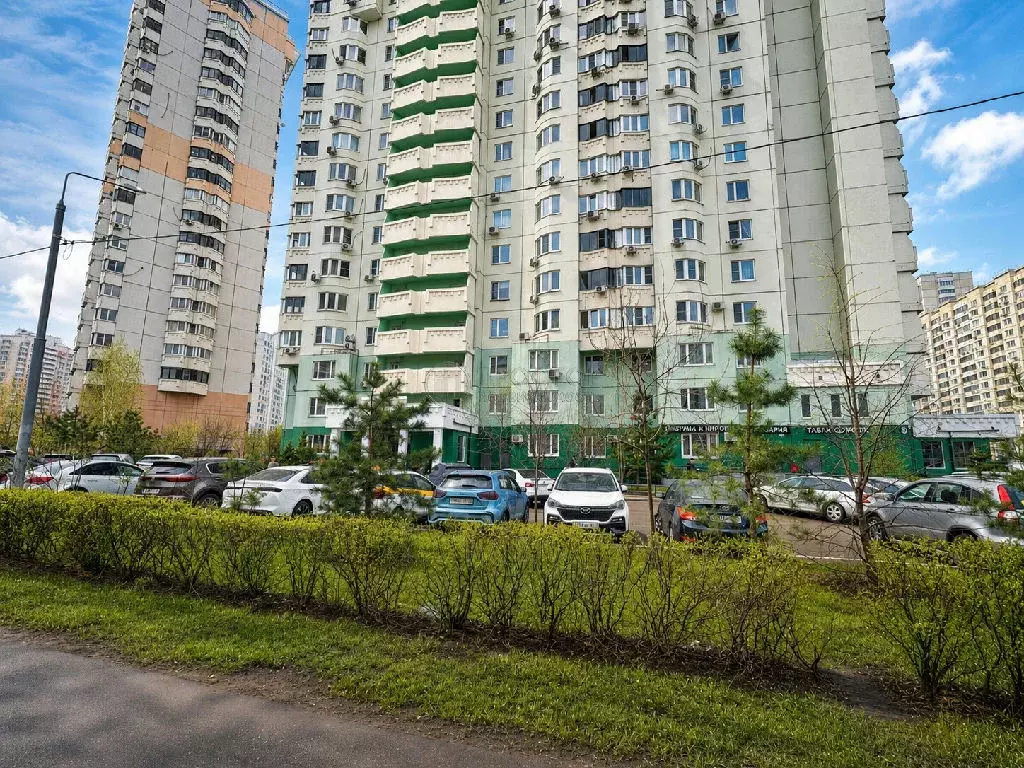 Продается 3-комнатная квартира - Фото 2