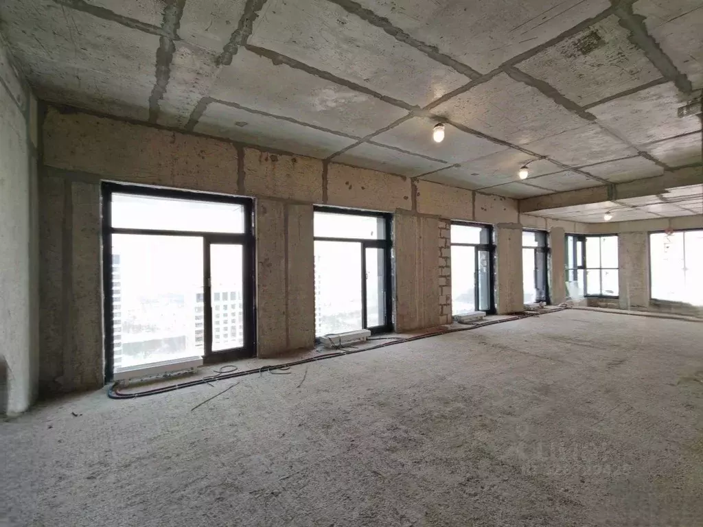 3-к кв. Москва ул. Нижние Мневники, 16к4 (145.0 м) - Фото 1