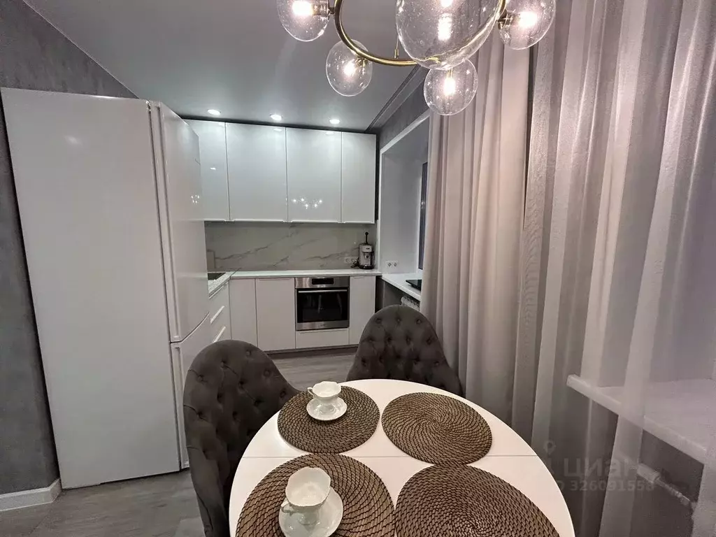 2-к кв. Новосибирская область, Новосибирск ул. Дуси Ковальчук, 177 ... - Фото 1