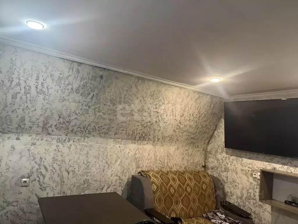 Дом в Ростовская область, Азов Азовский район, пер. 8-й Линейный (50 ... - Фото 1