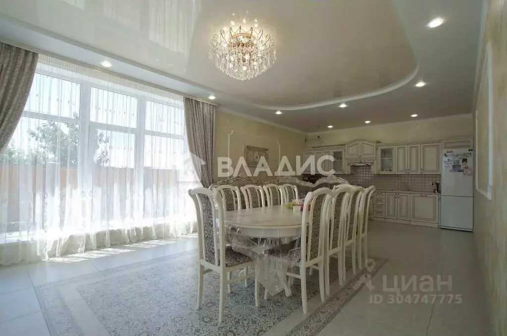 Дом в Крым, Симферопольский район, Перовское с/пос, Дубки 2 массив ул. ... - Фото 1