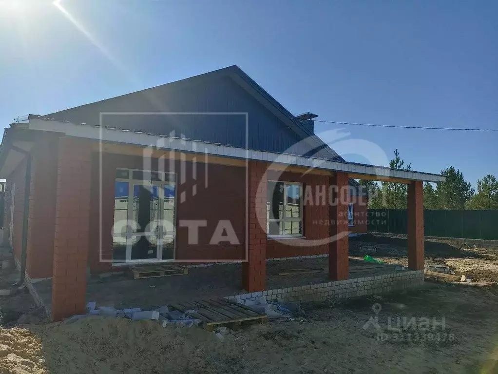 Дом в Воронежская область, с. Новая Усмань ул. Нахимовская, 6 (102 м) - Фото 0