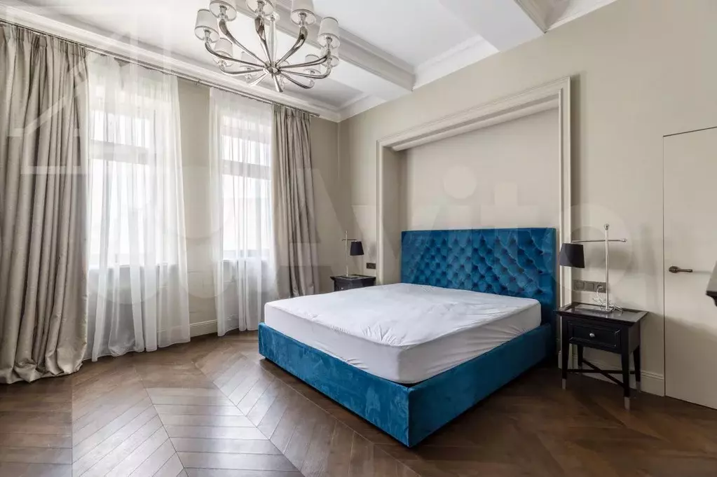 3-к. квартира, 130 м, 10/10 эт. - Фото 0