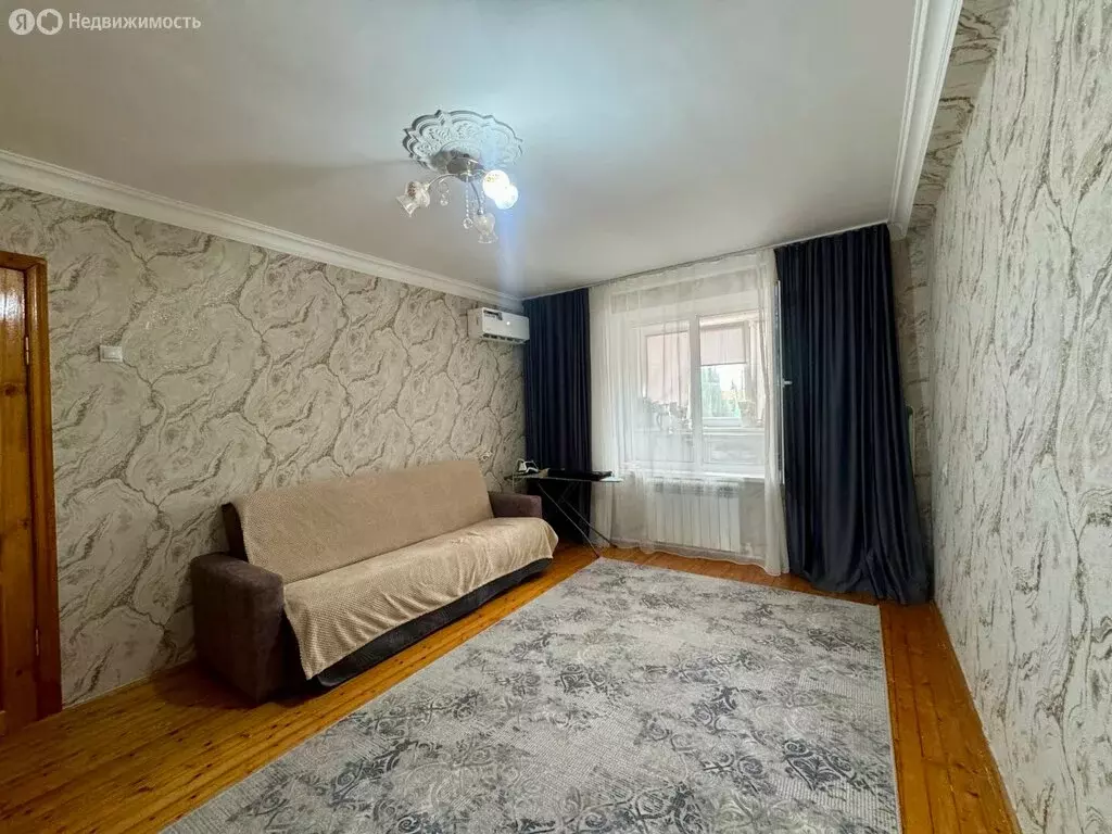 1-комнатная квартира: Дербент, улица У. Умурдинова, 28 (37.8 м) - Фото 1