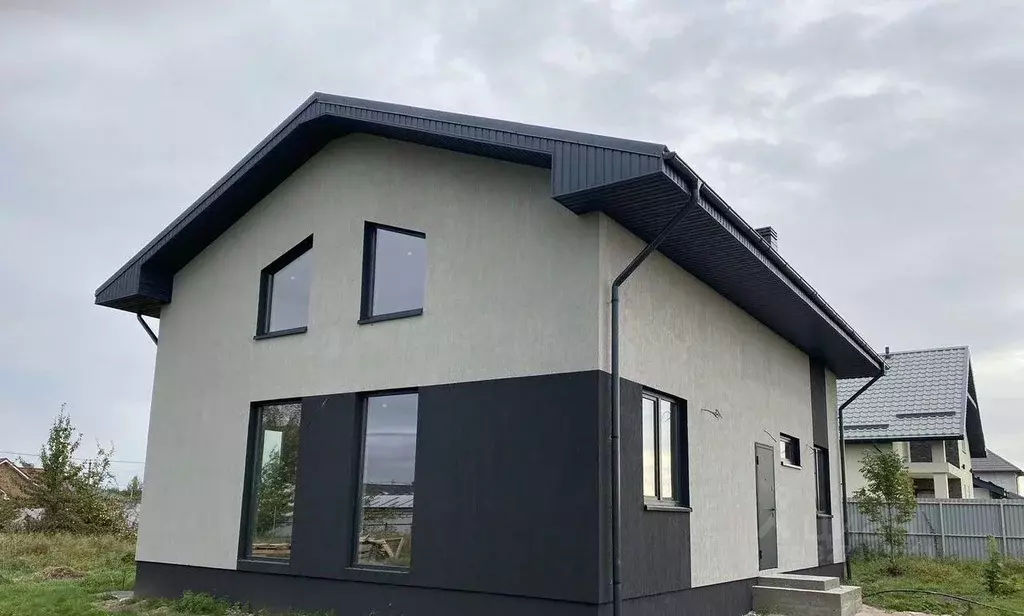 Дом в Калининградская область, Гурьевский муниципальный округ, пос. ... - Фото 1