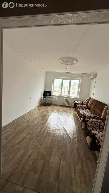 3-комнатная квартира: Грозный, проспект Мохаммеда Али, 37 (71 м) - Фото 1