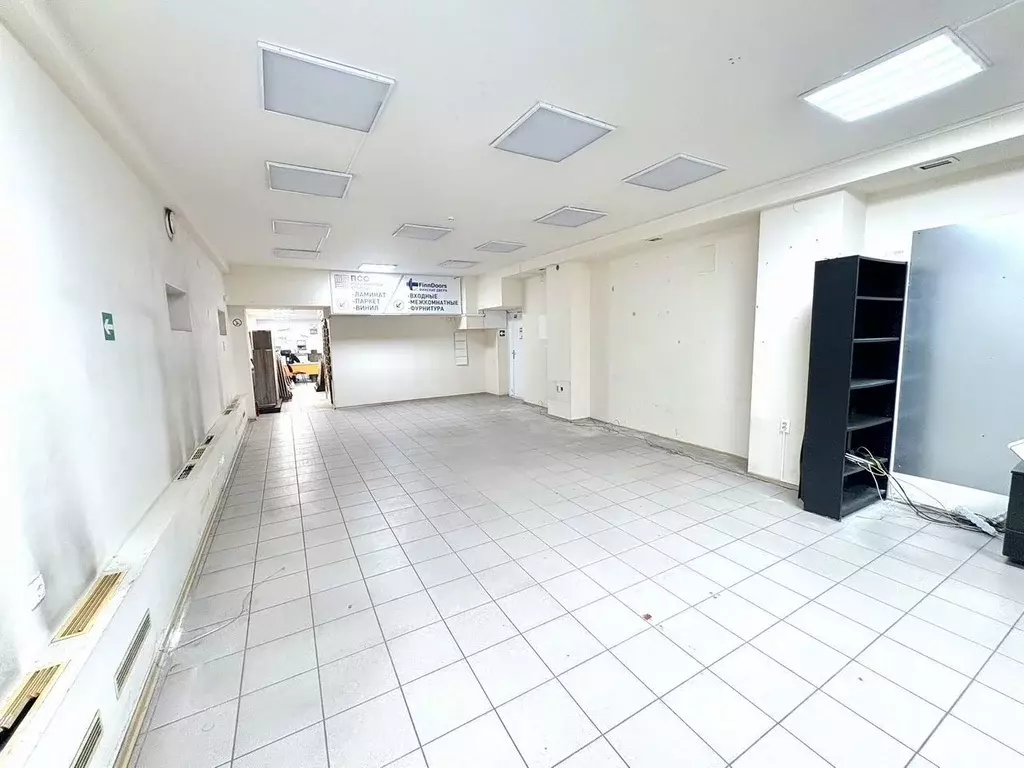 Помещение свободного назначения в Санкт-Петербург Бассейная ул., 45 ... - Фото 1