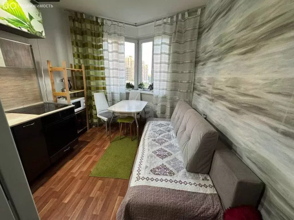 2-комнатная квартира: Немчиновка, улица Связистов, 6 (52 м) - Фото 0