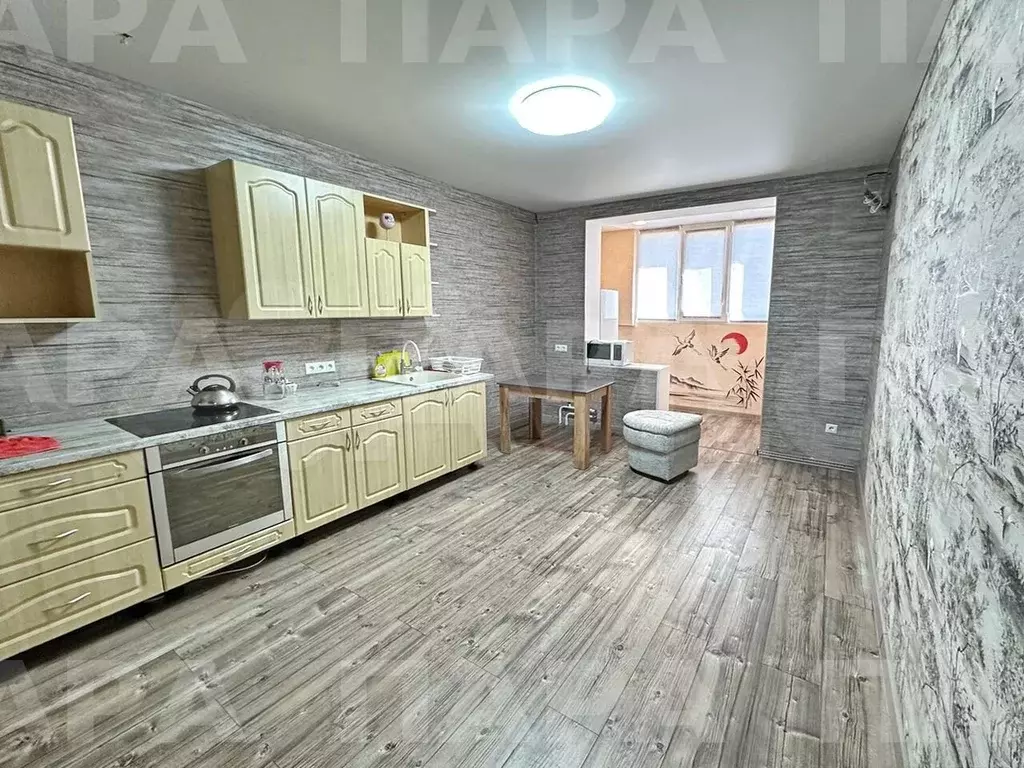 3-к. квартира, 70 м, 4/4 эт. - Фото 0