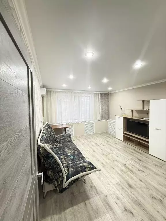 1-к кв. Татарстан, Нижнекамск ул. Баки Урманче, 22 (40.0 м) - Фото 1