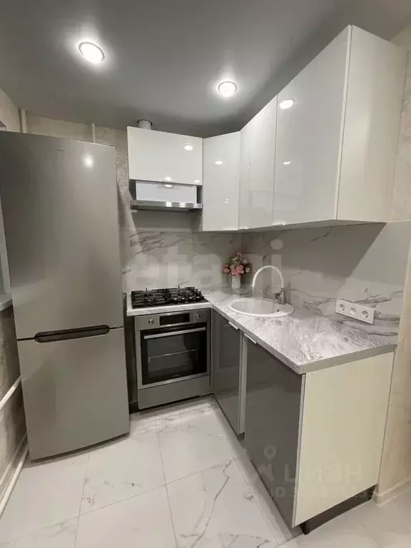 3-к кв. Санкт-Петербург Тимуровская ул., 19 (52.0 м) - Фото 0