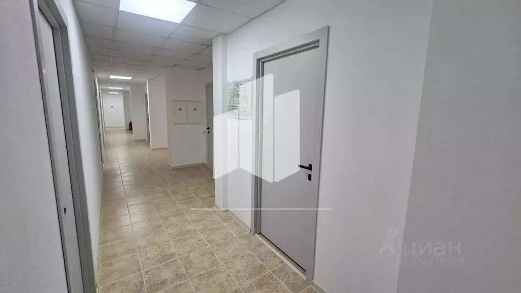 Офис в Краснодарский край, Новороссийск ул. Леднева, 6 (100 м) - Фото 2