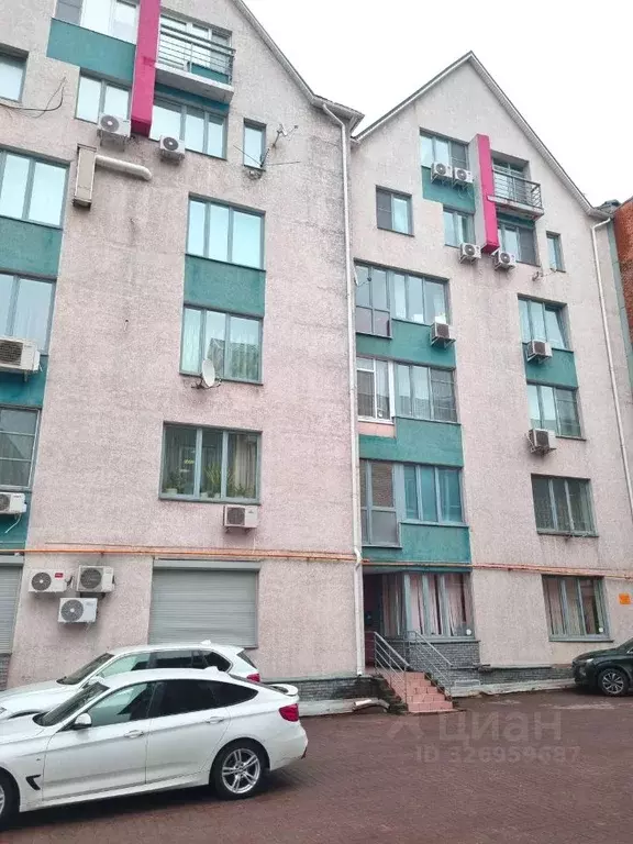 Гараж в Нижегородская область, Нижний Новгород Варварская ул., 40А (20 ... - Фото 1