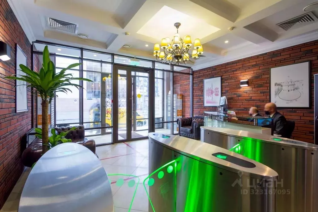 Офис в Москва Бауманская ул., 7С1 (50 м) - Фото 1