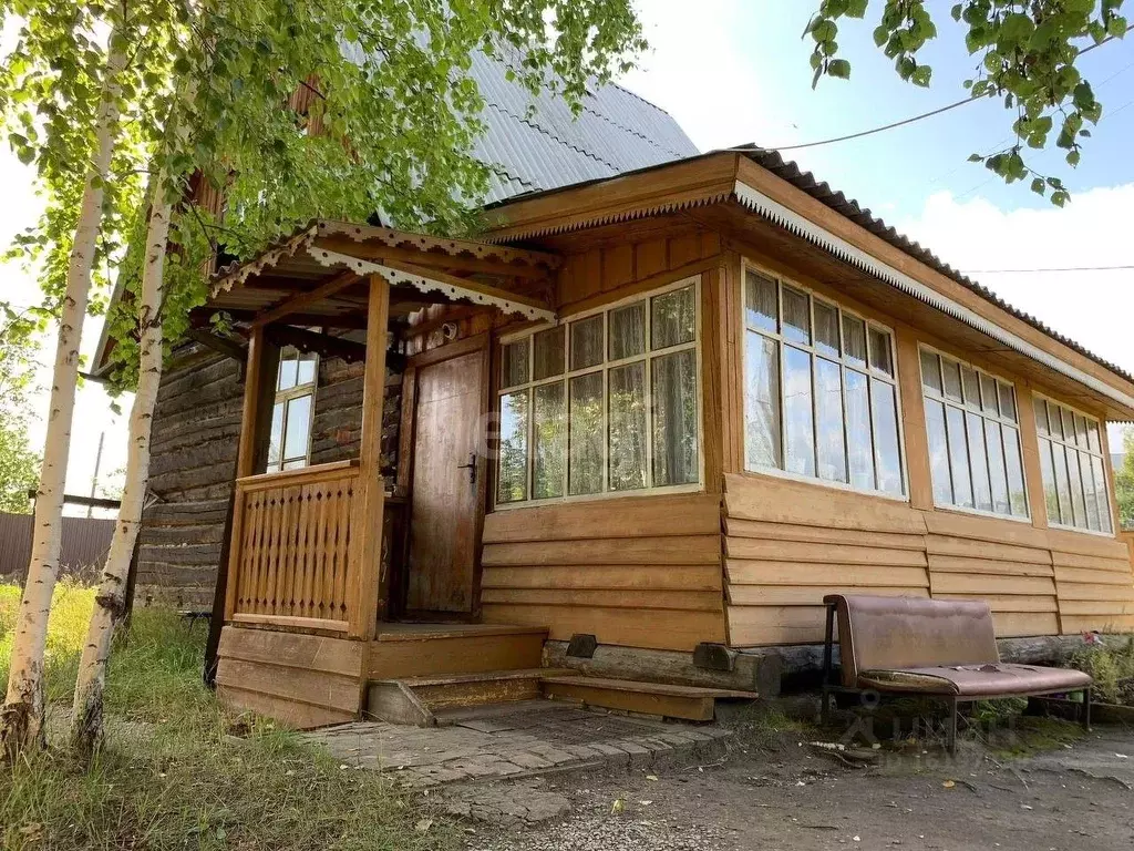 Дом в Саха (Якутия), Якутск ул. Лобановка (45 м) - Фото 0
