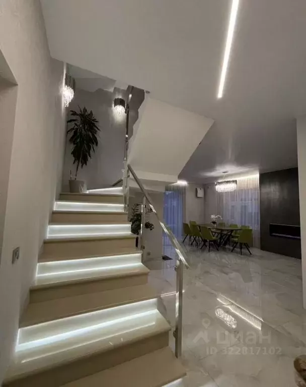 Дом в Москва Синергия кп,  (200 м) - Фото 2