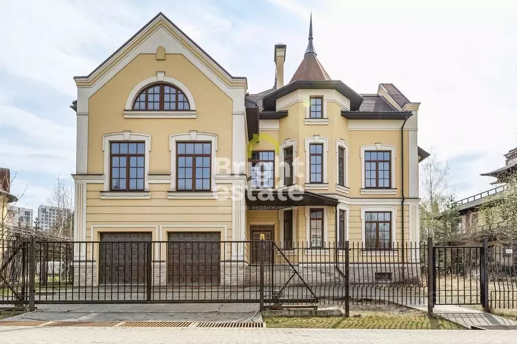 Дом в Московская область, Красногорск Береста кп, 18 (897 м) - Фото 1