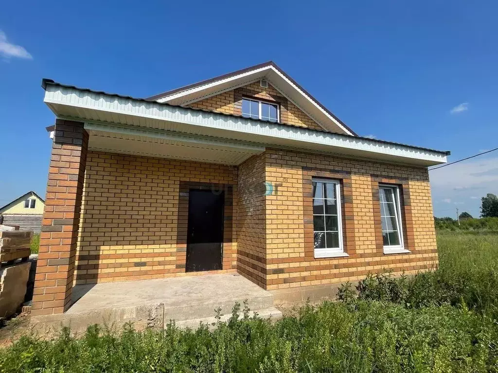 Дом в Башкортостан, Уфа городской округ, д. Самохваловка ул. ... - Фото 1