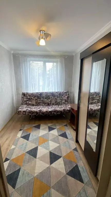 Комната 13 м в 3-к., 3/9 эт. - Фото 0