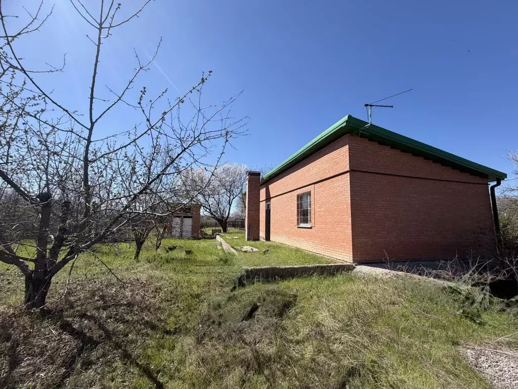 Дом в Ростовская область, Азовский район, с. Самарское пер. Жданова, ... - Фото 2