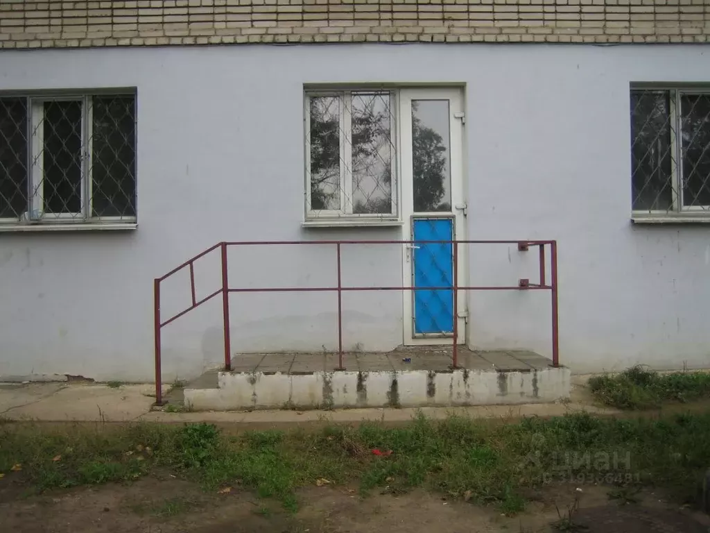 Помещение свободного назначения в Псковская область, Великие Луки ул. ... - Фото 0