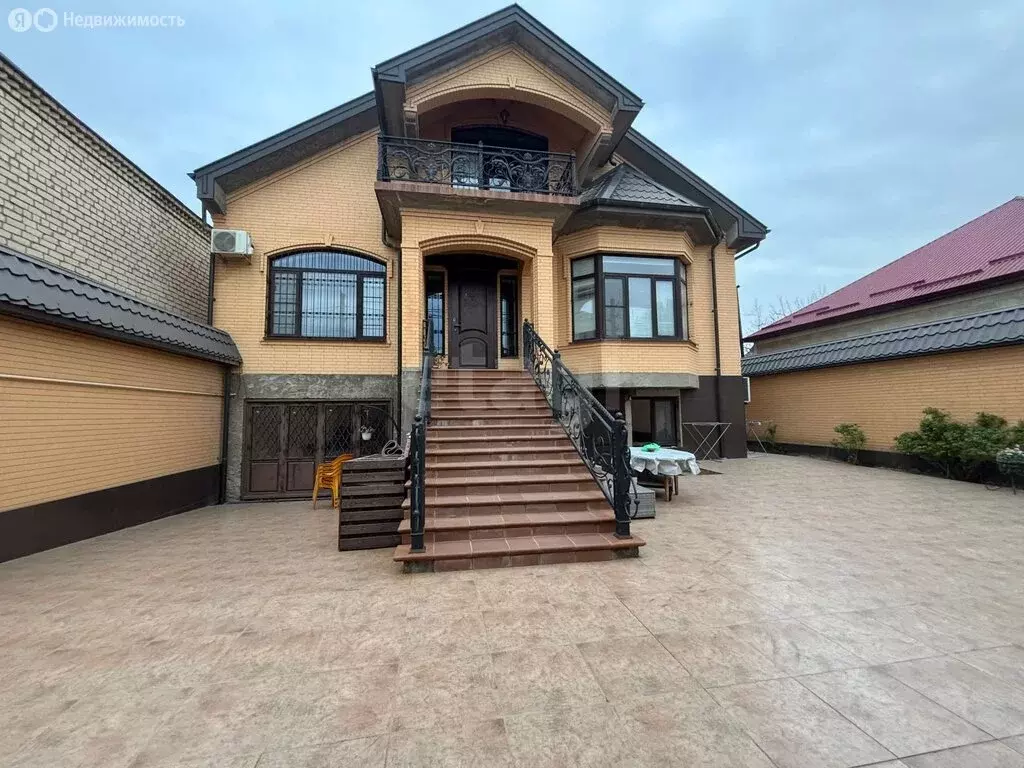 Дом в Каспийск, улица Котовского (480 м) - Фото 2