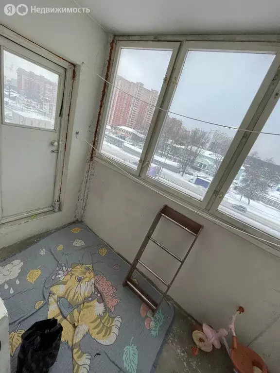 2-комнатная квартира: посёлок городского типа Октябрьский, микрорайон ... - Фото 1