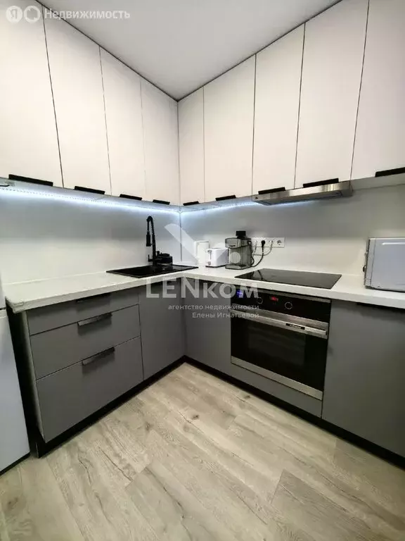 3-комнатная квартира: Ижевск, улица Холмогорова, 90 (63.7 м) - Фото 2