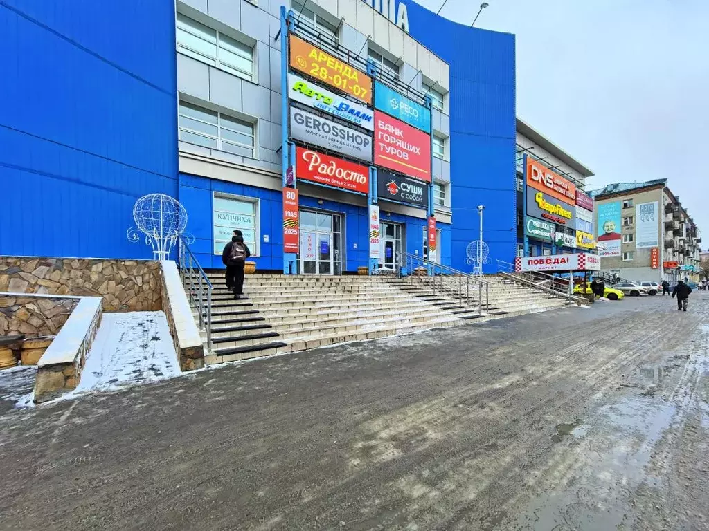 Помещение свободного назначения в Омская область, Омск просп. Мира, ... - Фото 1