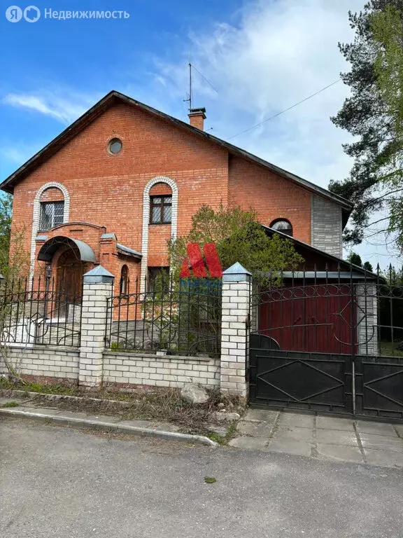Дом в Бухарово, Лесная улица, 4 (305 м) - Фото 1