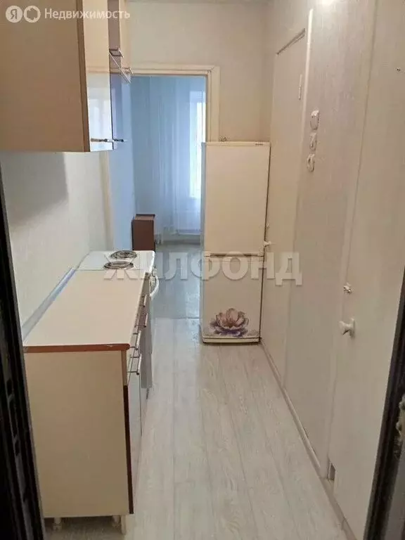 Квартира-студия: Томск, улица Сергея Лазо, 25 (16 м) - Фото 1