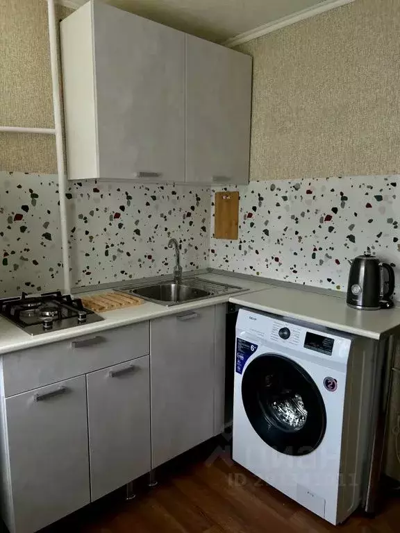 1-к кв. Алтай, Горно-Алтайск Коммунистический просп., 162 (30.0 м) - Фото 1