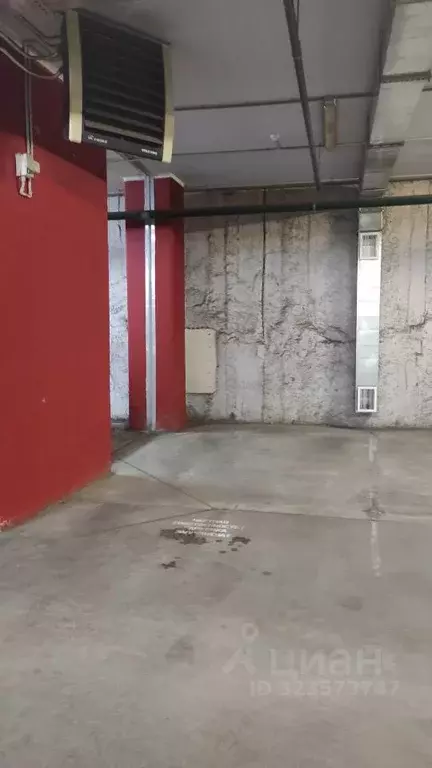 Гараж в Москва ул. Можайский Вал, 8 (13 м) - Фото 1