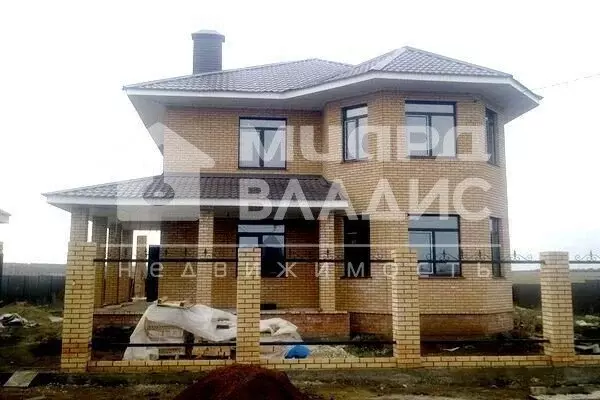 Дом в Омский район, село Усть-Заостровка (275 м) - Фото 1