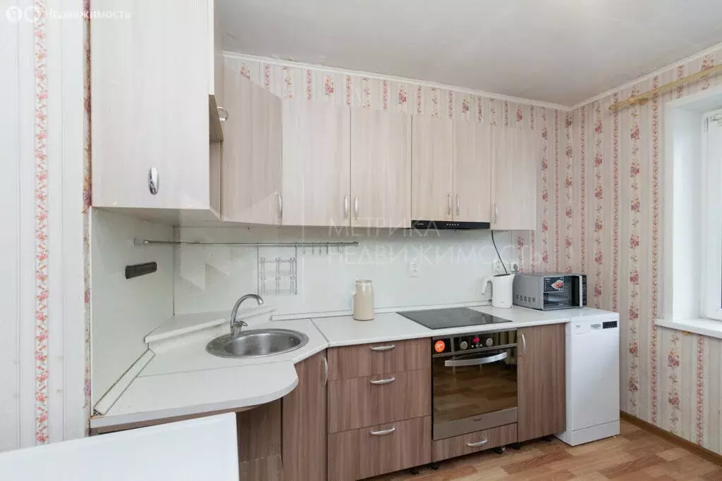 1-комнатная квартира: Тюмень, улица Газовиков, 25к3 (37.5 м) - Фото 1