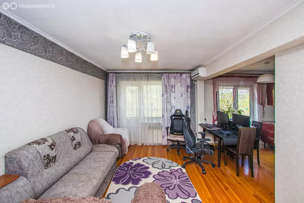 2-комнатная квартира: Улан-Удэ, улица Бабушкина, 29 (45.3 м) - Фото 1