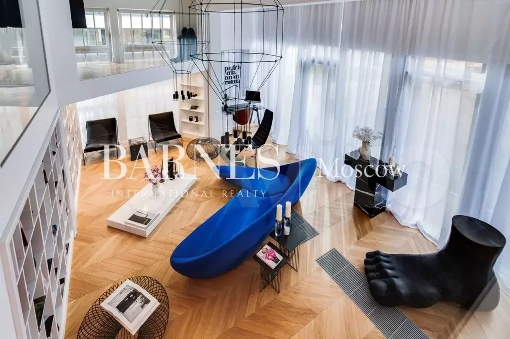 6-к. квартира, 290 м, 2/4 эт. - Фото 1