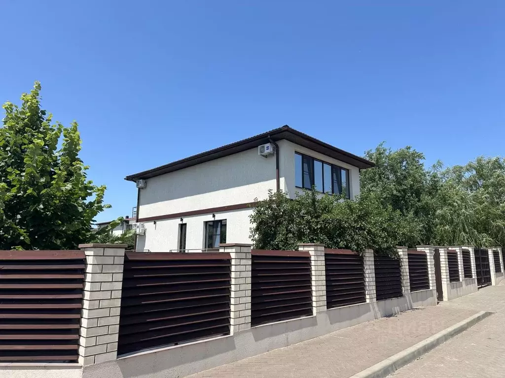 Дом в Краснодарский край, Темрюкский район, Ахтанизовское с/пос, пос. ... - Фото 2