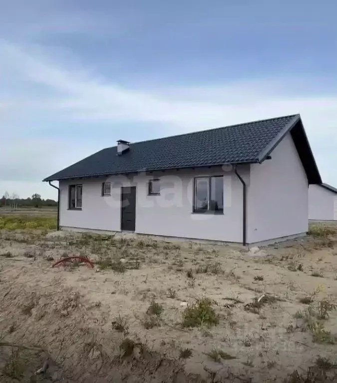 Дом в Калининградская область, Гурьевский муниципальный округ, пос. ... - Фото 1