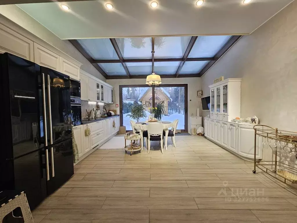 Таунхаус в Московская область, Красногорск городской округ, д. ... - Фото 2